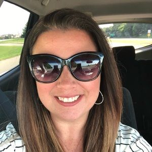 Meet your Posher, Amber